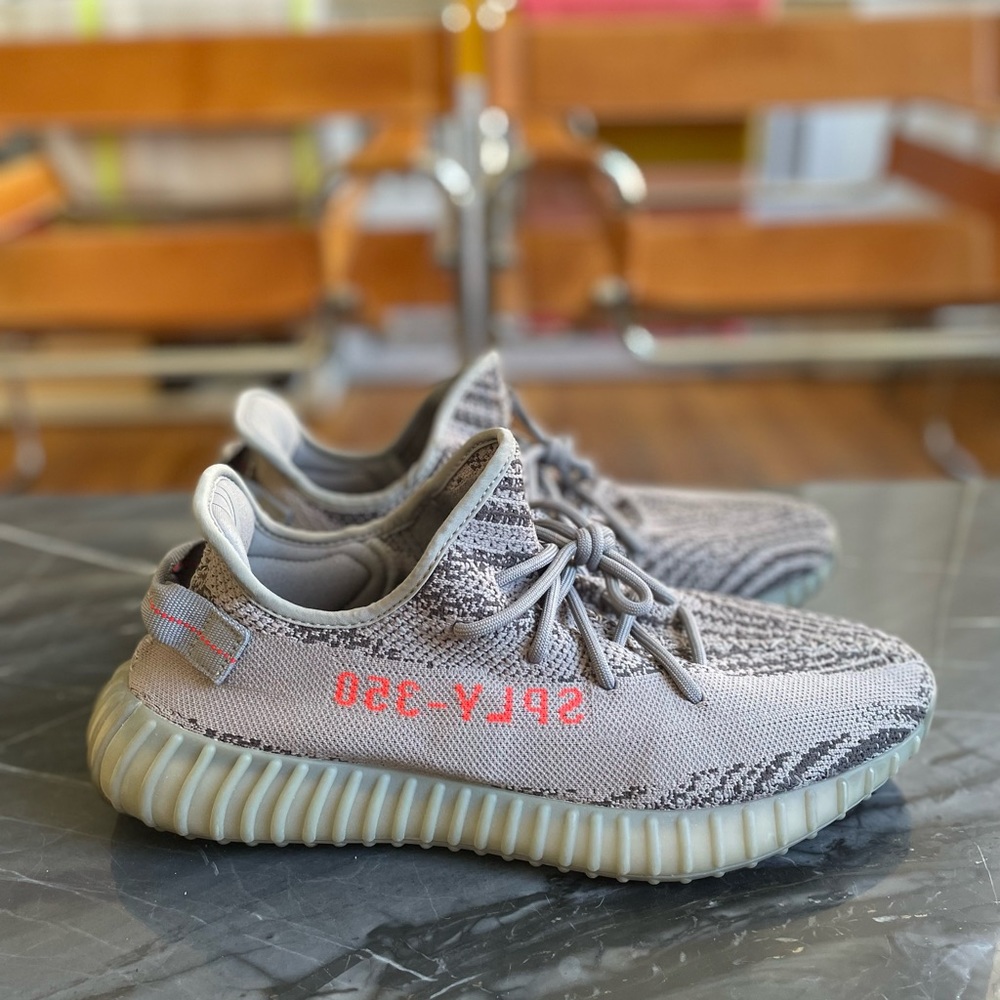 Yeezy Boost 350 - grey